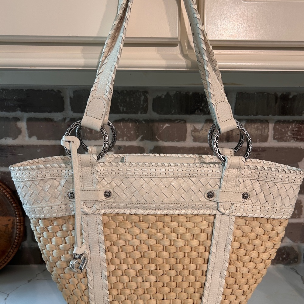 Vintage Brighton Natural Straw Tote with White Trim and Braided Handles / GUC - Picture 3 of 15